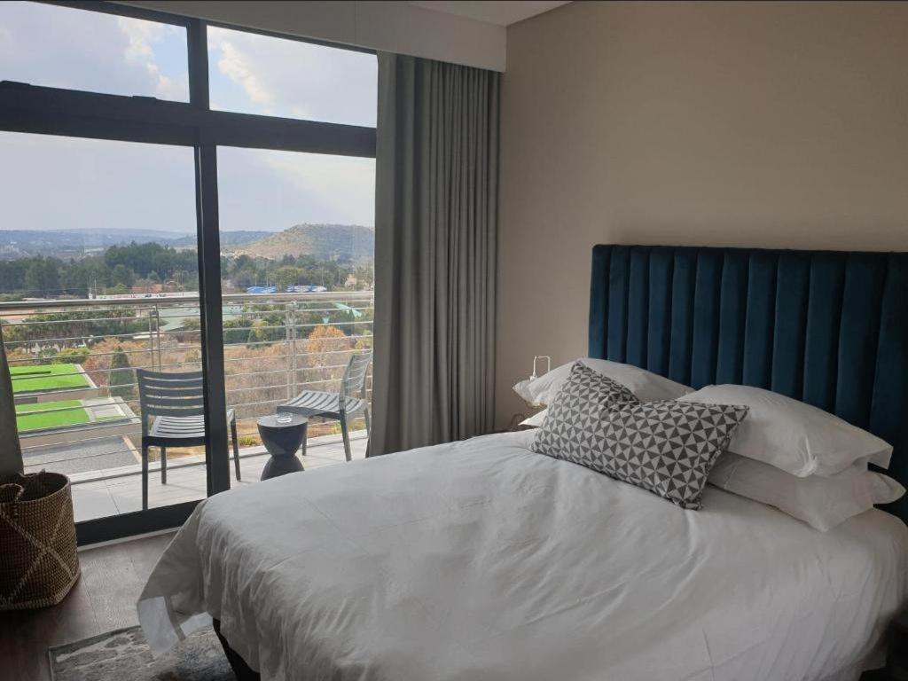 Menlyn Maine Apartments Pretoria-Noord Esterno foto