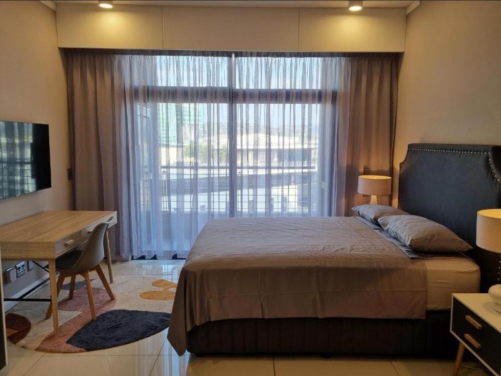 Menlyn Maine Apartments Pretoria-Noord Esterno foto