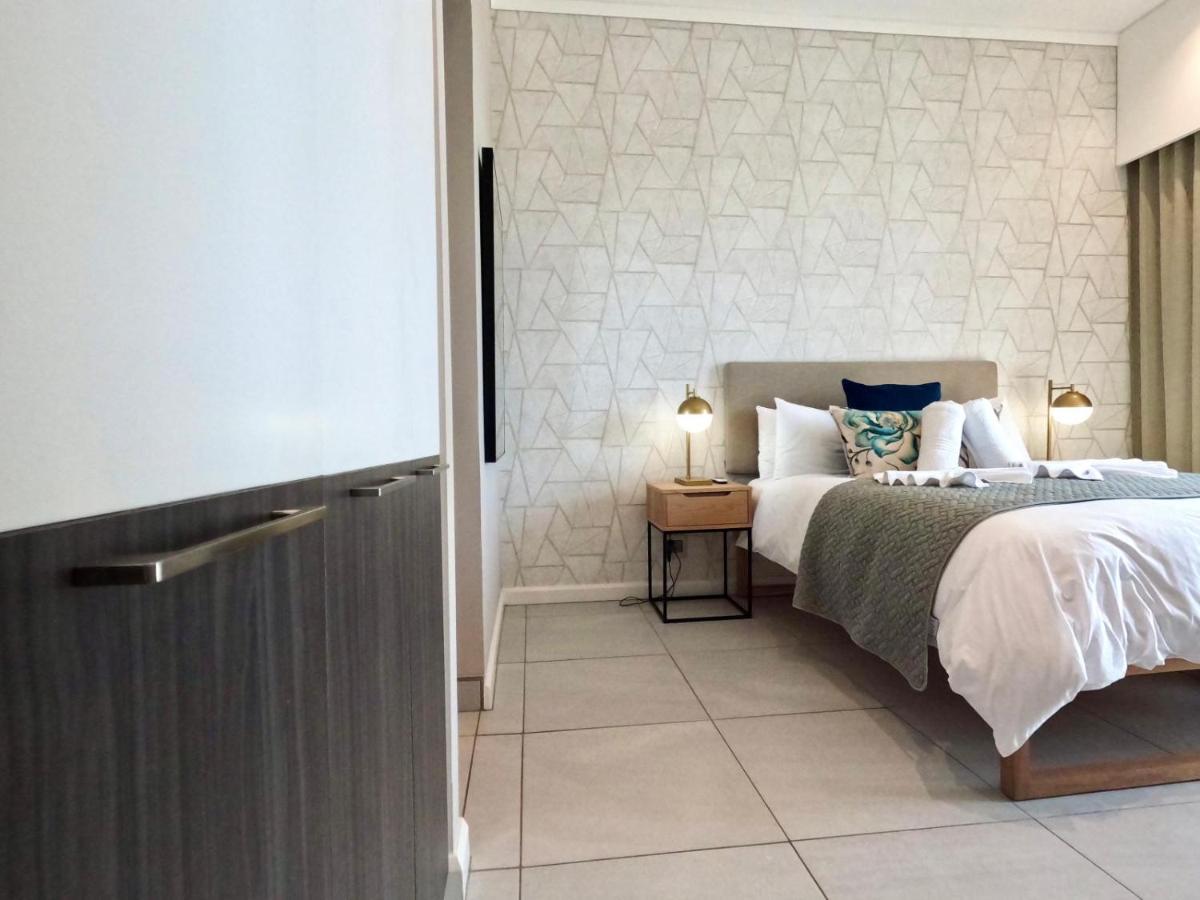 Menlyn Maine Apartments Pretoria-Noord Esterno foto