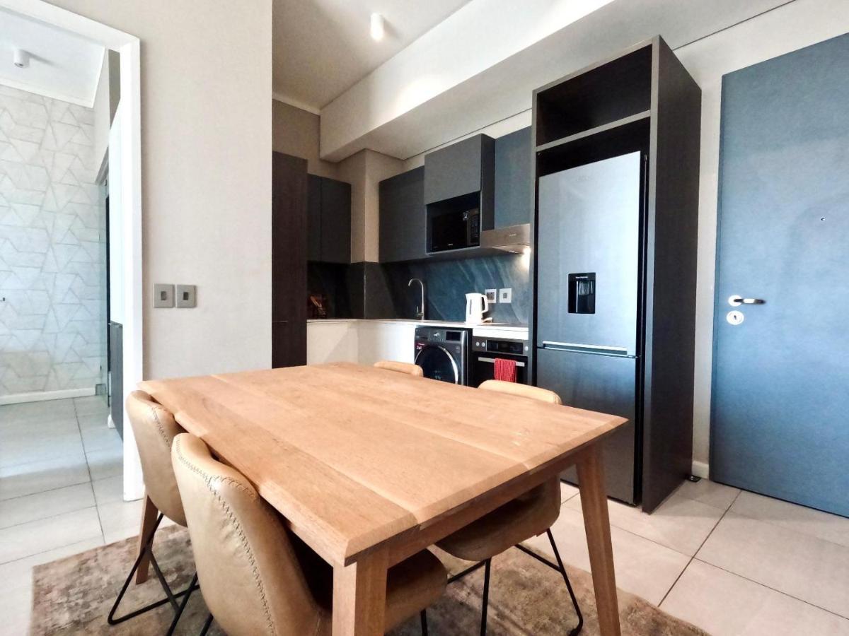 Menlyn Maine Apartments Pretoria-Noord Esterno foto