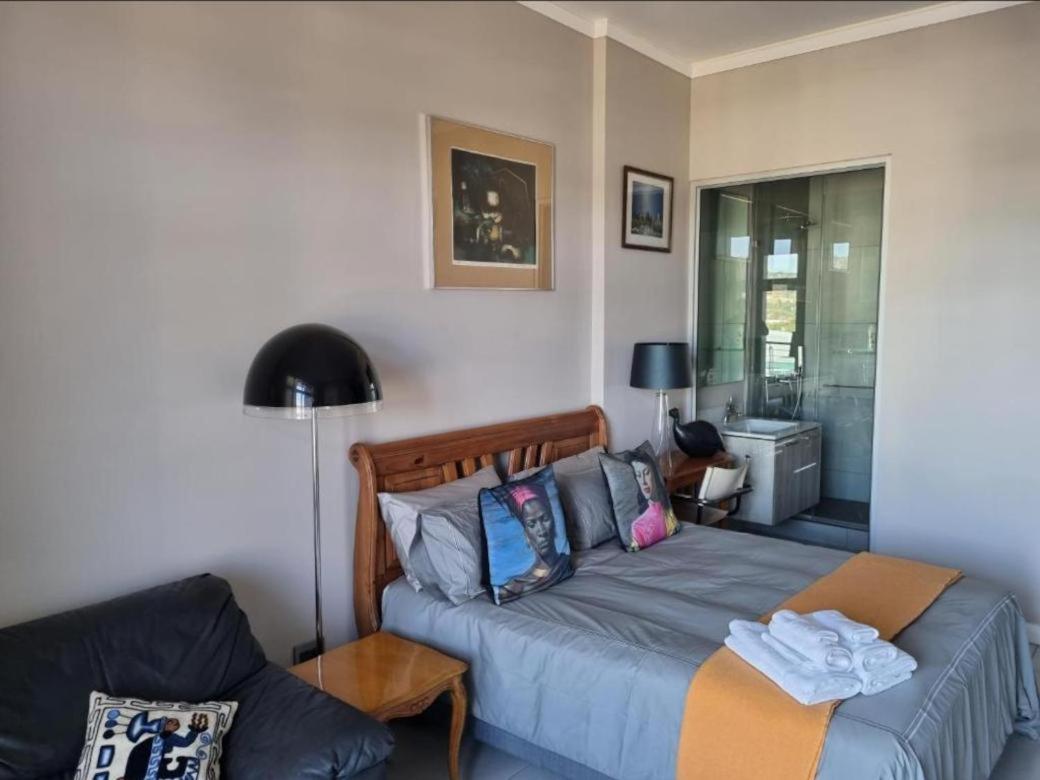 Menlyn Maine Apartments Pretoria-Noord Esterno foto