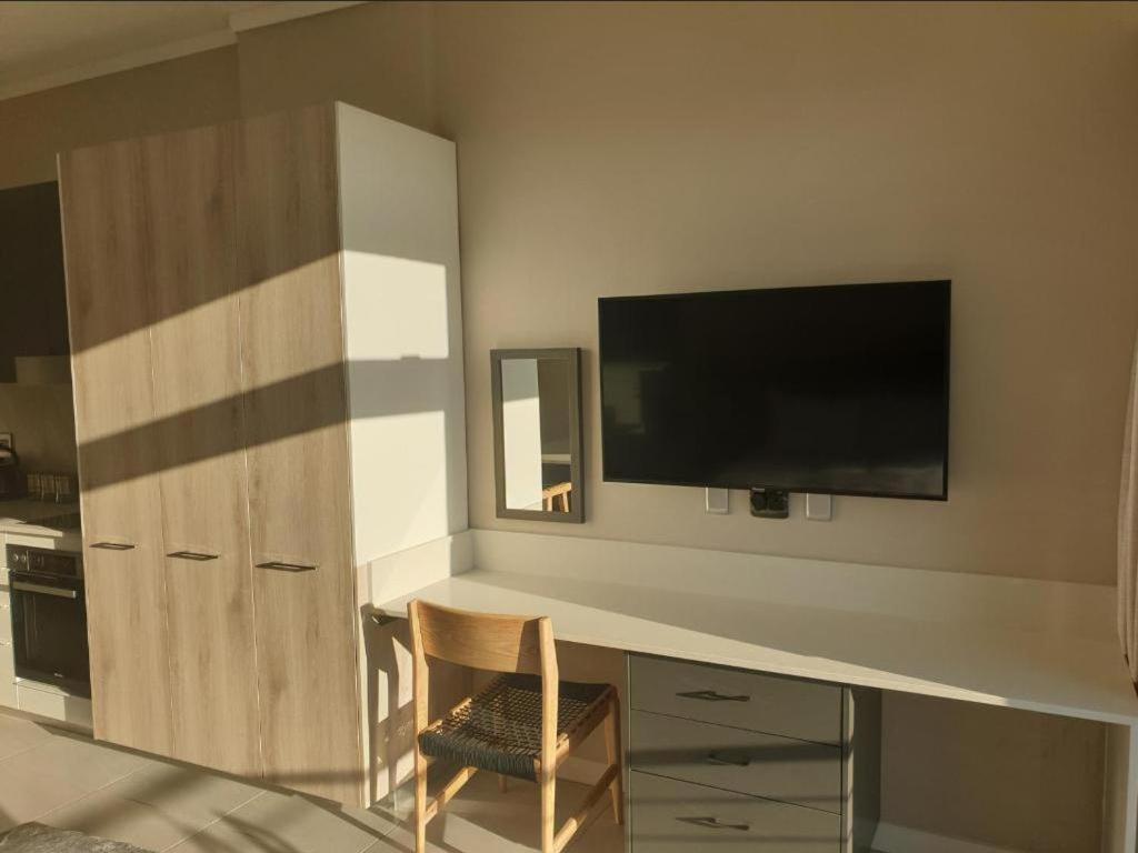 Menlyn Maine Apartments Pretoria-Noord Esterno foto